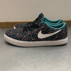 Nike SB Smiley Face Sneakers